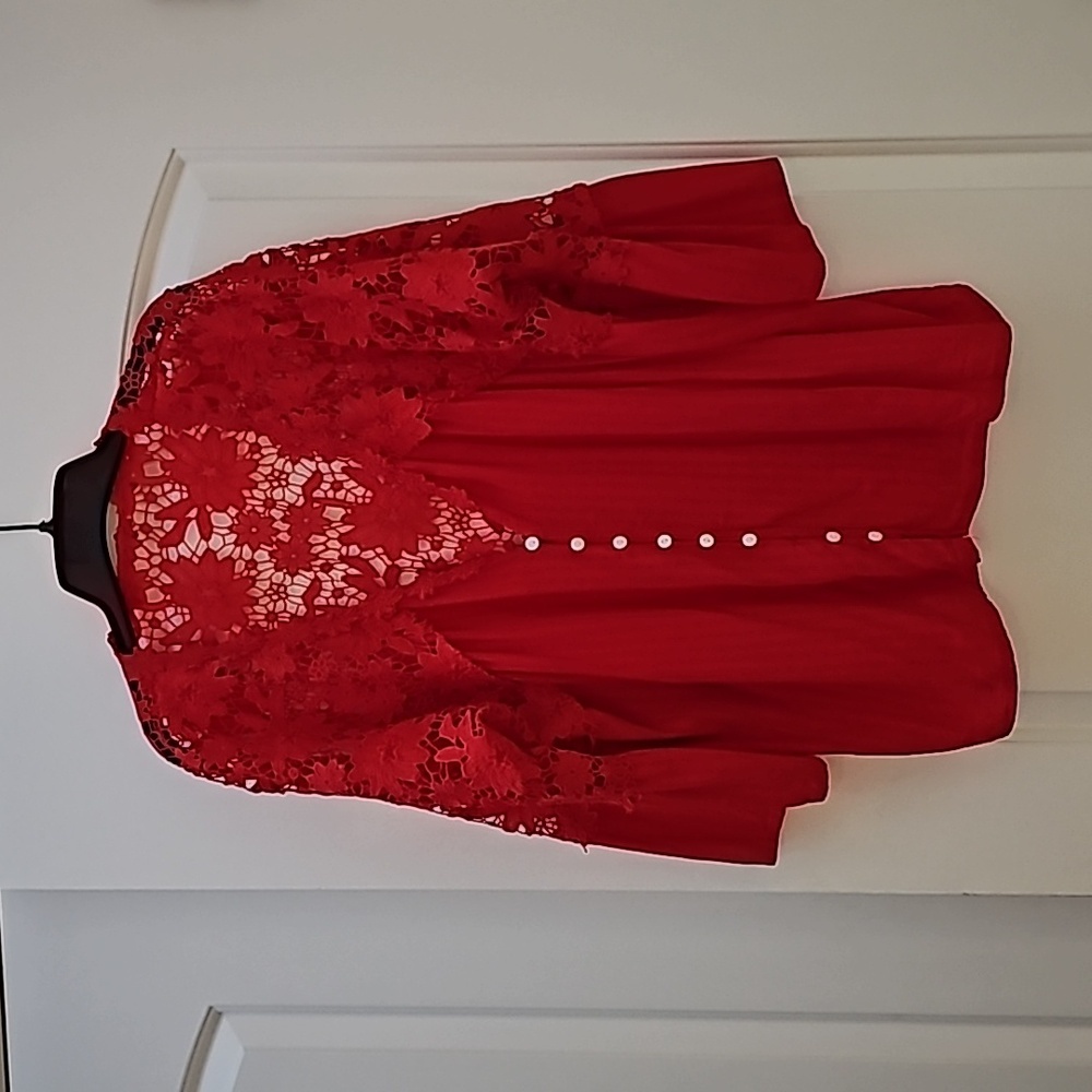 Women's Lace Floral Top Size XL